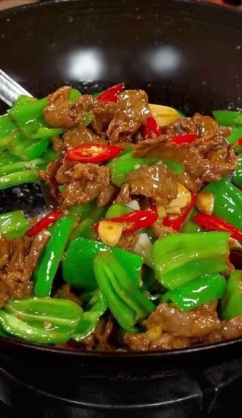 辣椒炒牛肉怎么做_辣椒炒牛肉用什么牛肉