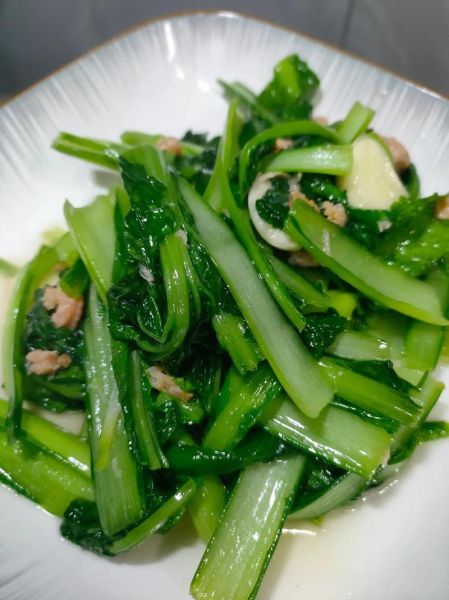 蒜蓉白菜怎么炒好吃_蒜蓉白菜的家常做法