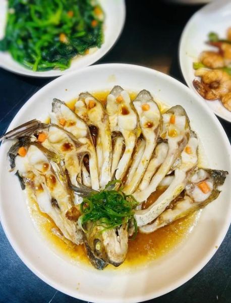 武昌鱼怎么做好吃_清蒸武昌鱼做法步骤