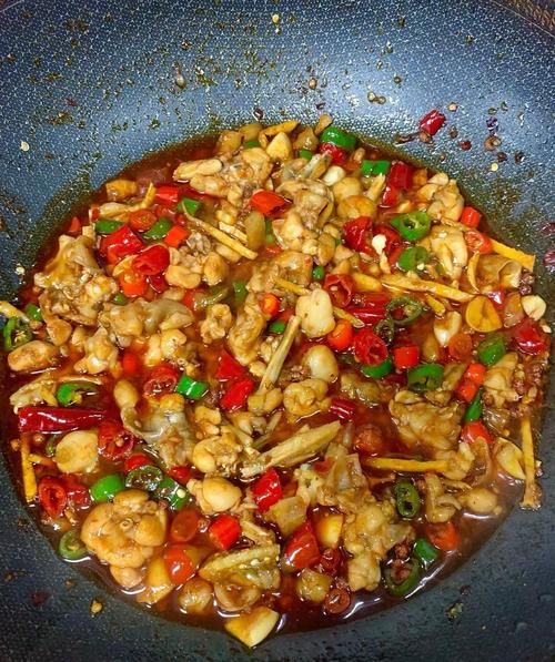 泡椒牛蛙怎么做_泡椒牛蛙最正宗的做法