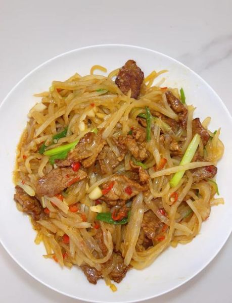 白萝卜炒肉怎么炒好吃_白萝卜炒肉的家常做法