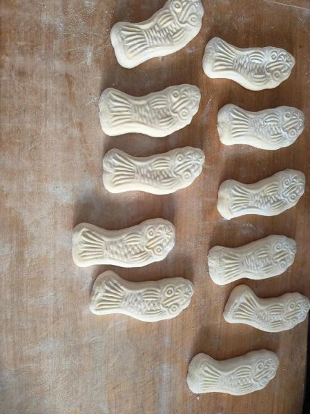 手工面鱼怎么做_手工面鱼的家常做法