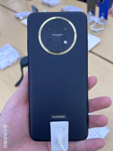 华为性价比最高的手机是哪款_华为哪款手机值得买