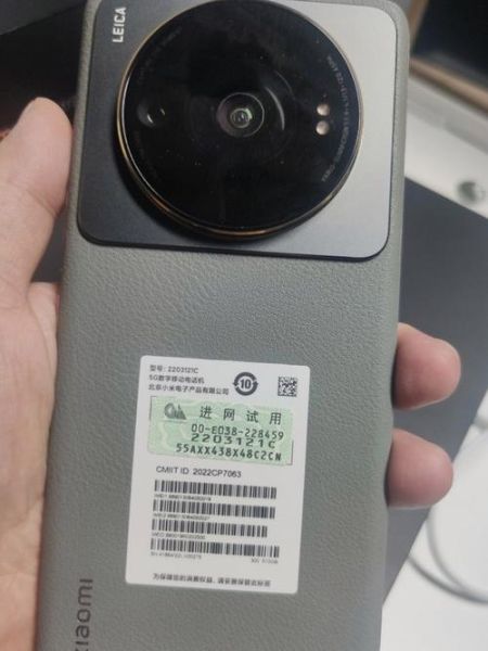 小米手机官网首页值得买吗_和小米商城有什么区别