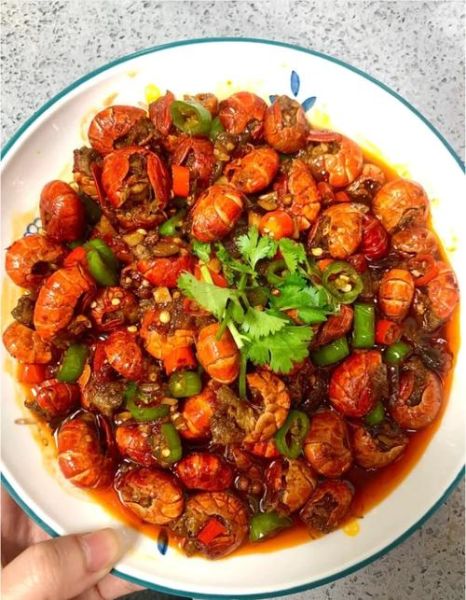 麻辣小龙虾怎么做_麻辣小龙虾的正宗做法