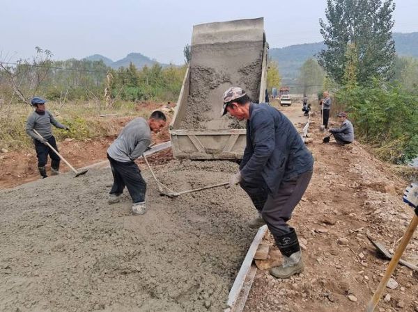 乡村道路如何硬化_乡村道路硬化多少钱一米