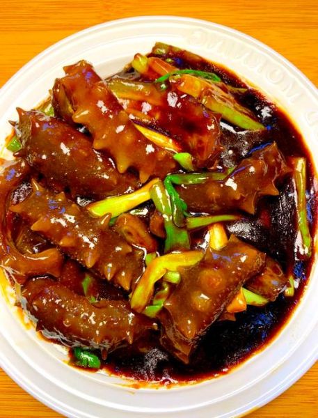 大葱烧海参怎么做_海参焯水几分钟才Q弹