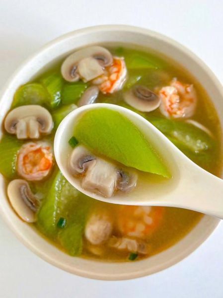 丝瓜虾仁汤怎么做_丝瓜虾仁汤的功效