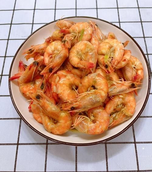 红烧基围虾怎么做好吃_红烧基围虾的家常做法