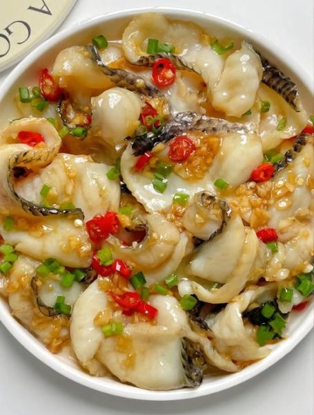 炒鱼片怎么做好吃_家常炒鱼片的做法步骤