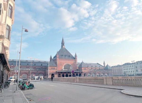 移民丹麦好吗_丹麦生活优缺点