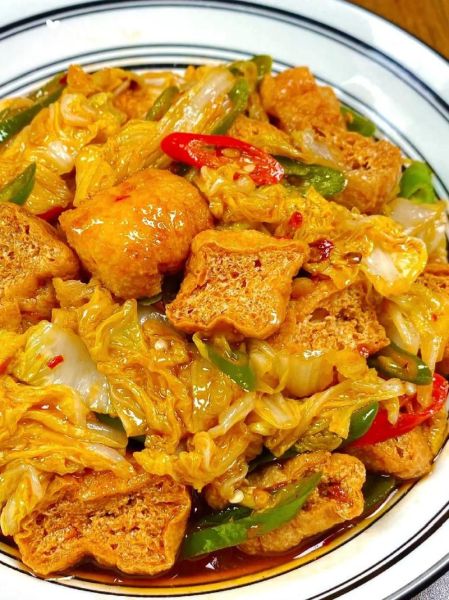白菜炒豆腐怎么做_白菜炒豆腐的家常做法