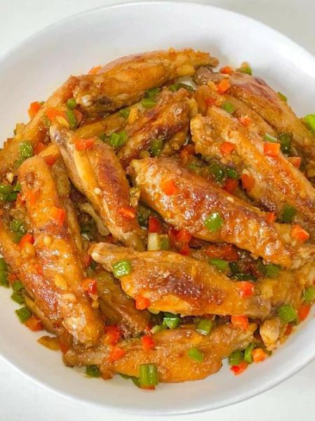 炒鸡翅的家常做法_鸡翅怎么炒才入味