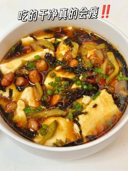 豆腐脑的家常做法_豆腐脑怎么做才嫩滑