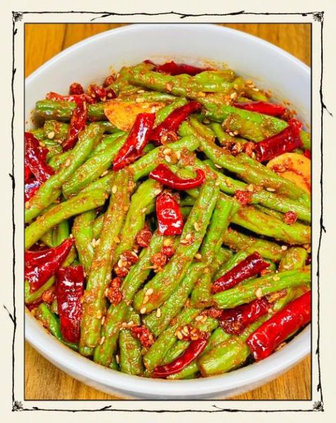 烧豆角怎么做好吃_家常烧豆角的做法