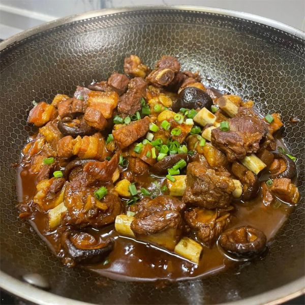 家常炖排骨怎么做_排骨焯水用冷水还是热水