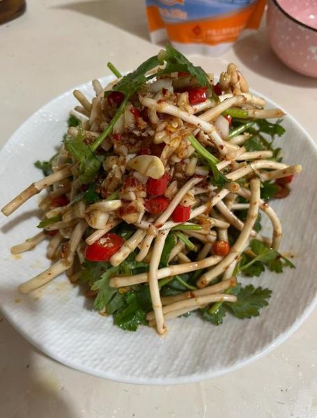 凉拌鱼腥草怎么做_鱼腥草怎么去除腥味