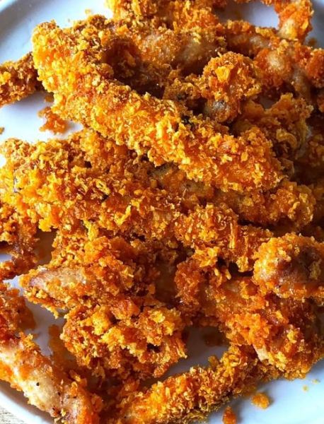 炸鸡柳怎么做才外酥里嫩_家常炸鸡柳用什么裹粉最好