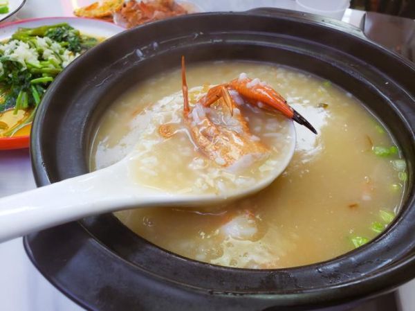 海鲜粥怎么煮才鲜_海鲜粥做法步骤详解