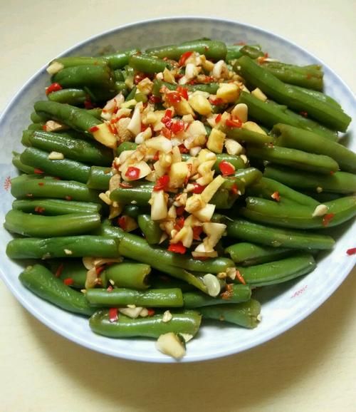 凉拌四季豆怎么做好吃_四季豆焯水几分钟才熟