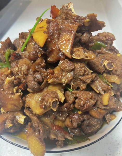 啤酒鸭家常做法_啤酒鸭怎么做好吃不腥