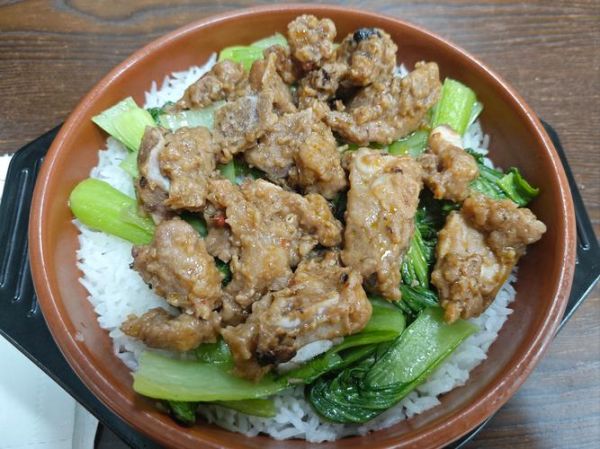 排骨饭怎么做_排骨饭用什么排骨最好