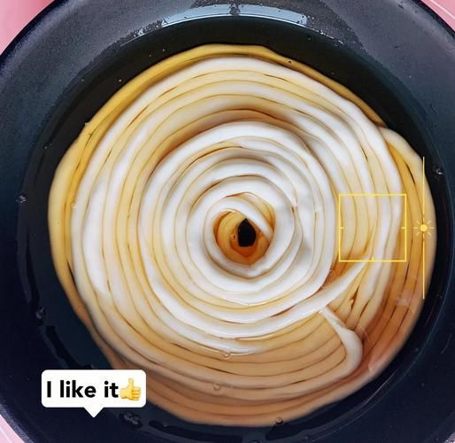 馓子怎么做_家庭版炸馓子步骤