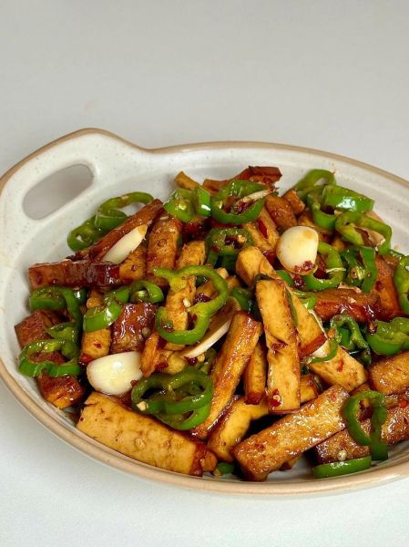 尖椒干豆腐怎么炒不碎_尖椒干豆腐家常做法