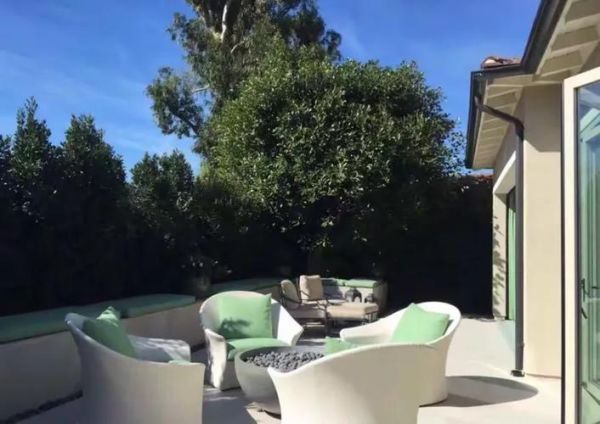 尔湾移民条件_尔湾移民流程