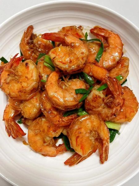 油焖大虾怎么做_油焖大虾的做法视频