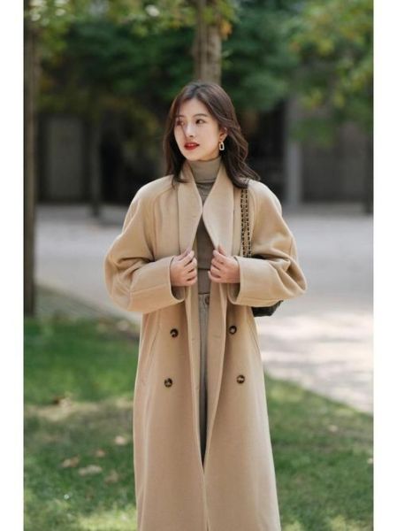 深秋穿什么衣服保暖又好看_深秋适合去哪里旅游人少景美