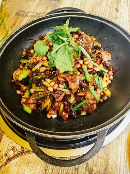 干锅牛肉怎么做_干锅牛肉最正宗的做法