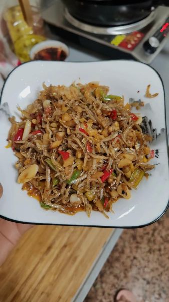 小鱼干怎么做_家常小鱼干做法