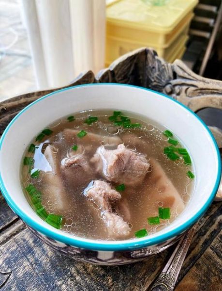排骨莲藕汤怎么煲_莲藕排骨汤的做法