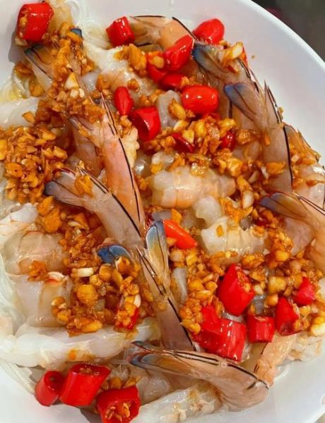 清蒸虾怎么做才鲜嫩_清蒸虾蒸几分钟口感最好