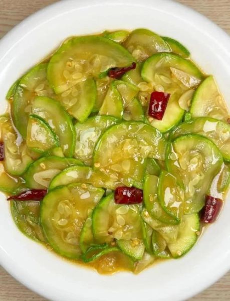 炒葫芦怎么炒好吃_炒葫芦需要焯水吗