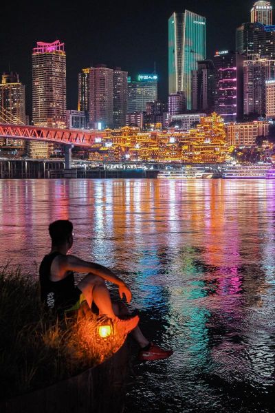 江边有什么好玩的_江边适合拍照的景点