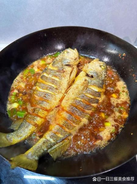家烧黄鱼怎么做_黄鱼去腥技巧