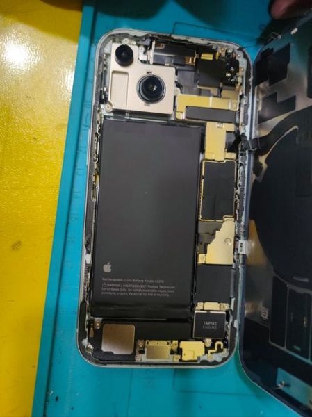 手机硬盘坏了怎么办_手机硬盘扩容多少钱