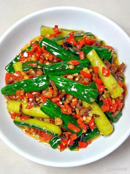 老黄瓜怎么炒好吃_老黄瓜的家常做法步骤