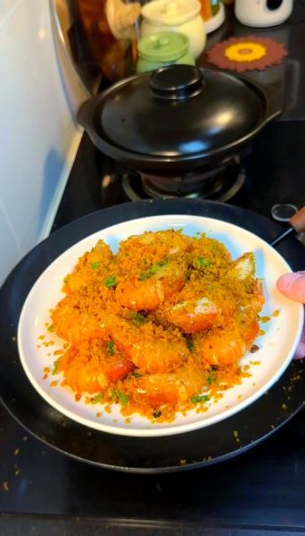 避风塘虾怎么做_避风塘虾的做法步骤