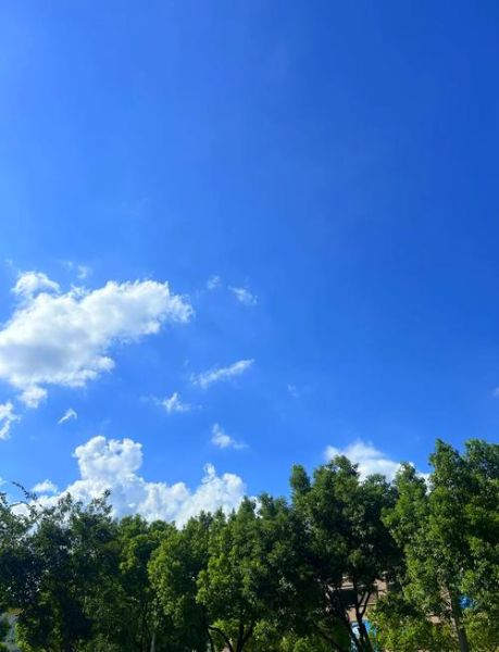 天空为什么是蓝色的_天空有哪些颜色变化