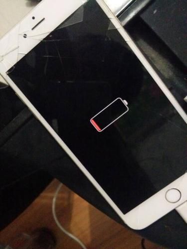 苹果手机充电频繁闪断_为什么突然充不上电