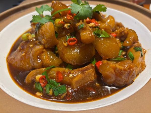 红烧牛蹄筋怎么做好吃_红烧牛蹄筋的家常做法