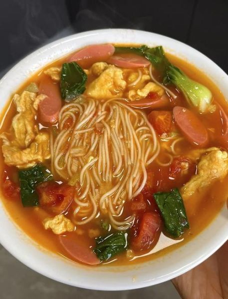 西红柿鸡蛋汤面怎么做_西红柿鸡蛋汤面家常做法