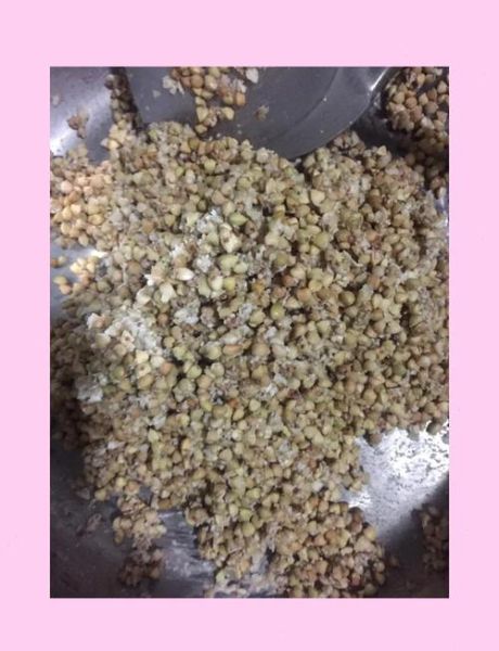 荞麦凉粉怎么做_荞麦凉粉为什么总是开裂