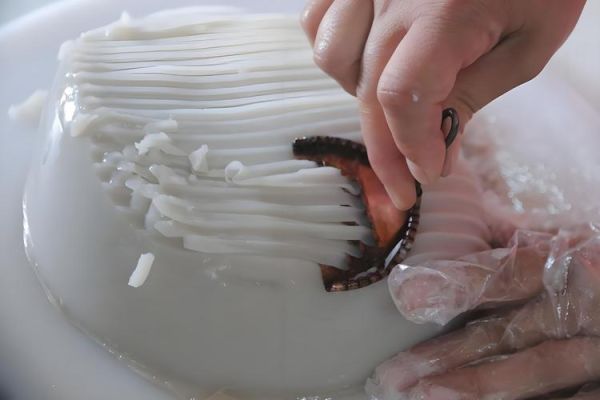 荞麦凉粉怎么做_荞麦凉粉为什么总是开裂