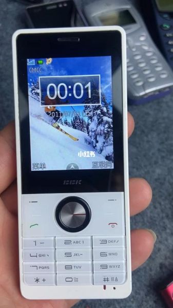 步步高音乐手机图片哪里找_步步高音乐手机壁纸怎么设置