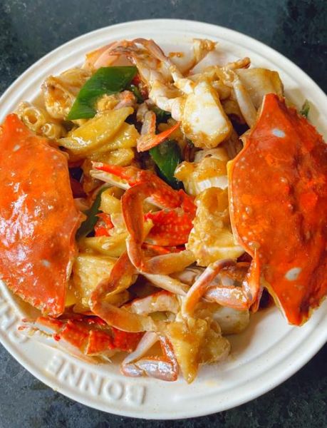 爆炒梭子蟹怎么做好吃_梭子蟹炒多久才入味