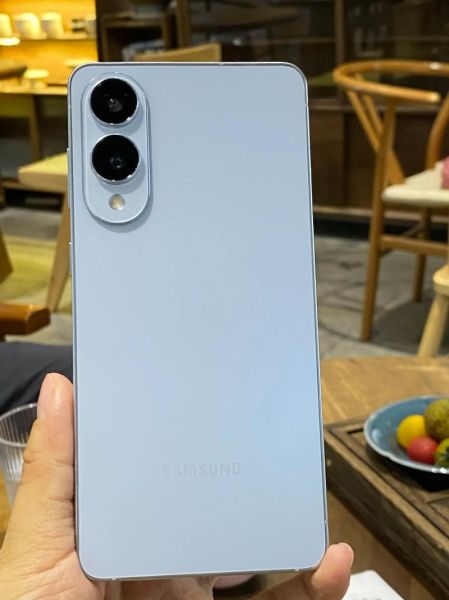 超薄手机推荐_超薄手机有多薄